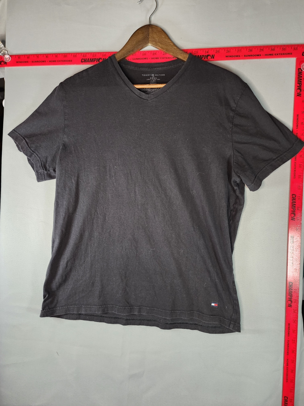 Tommy Hilfiger Men’s Black V-Neck Short Sleeve Tee